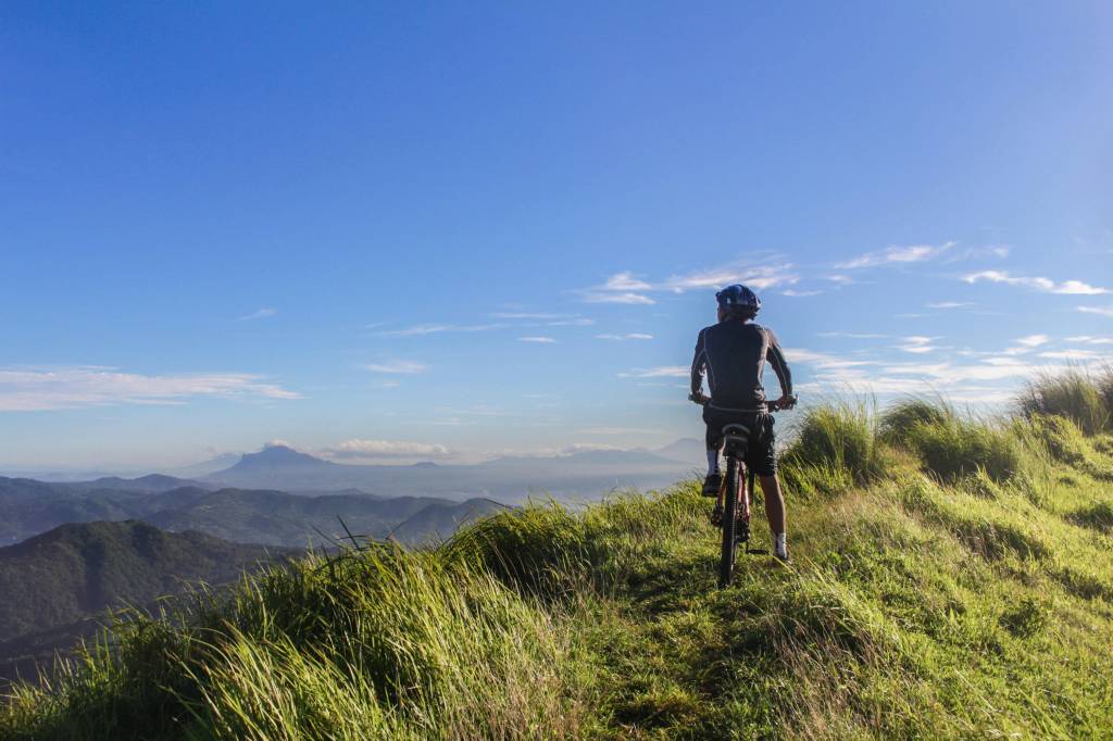 Aventure Épique en VTT : Les Meilleurs Sentiers des Dolomites